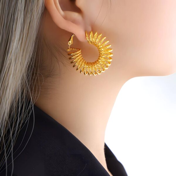 18K GOLD PLATED STAINLESS STEEL "LULU" SPIRAL EARRINGS <p style="font-size:14px;color:#afeeee"> 1BL74-e </p> - Image 2